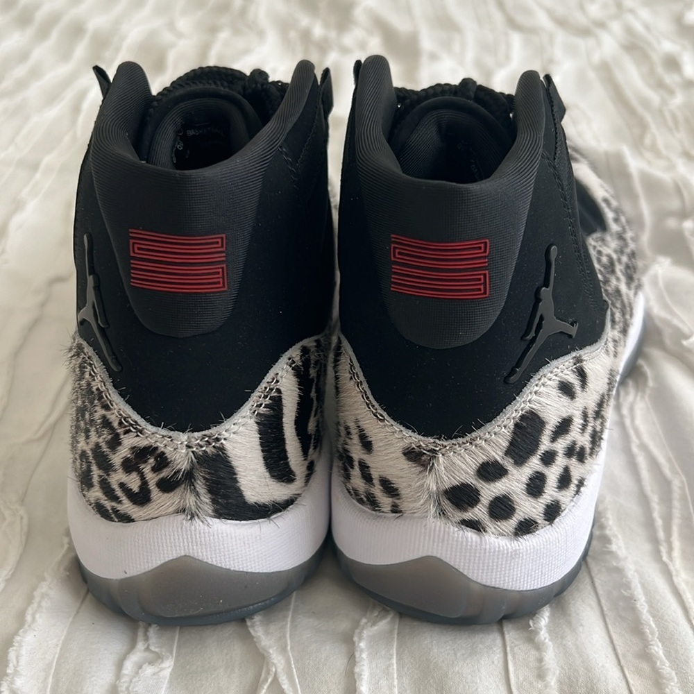 Women's Jordan 11 Black and White Animal Print Sneakers - Picture 3 of 9